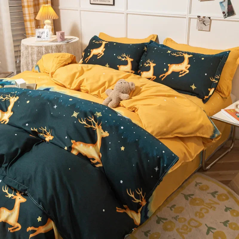Strawberry Soft Bedding Set - Queen/King - The Charming Comfort