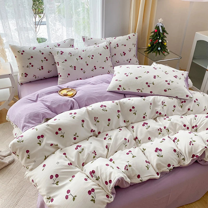 "Cartoon Heart Floral Bedding Set" - The Charming Comfort