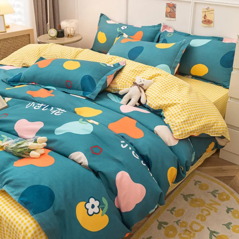 Strawberry Soft Bedding Set - Queen/King - The Charming Comfort