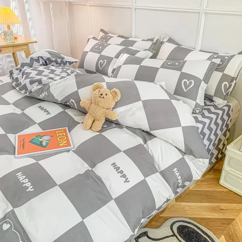 Strawberry Soft Bedding Set - Queen/King - The Charming Comfort